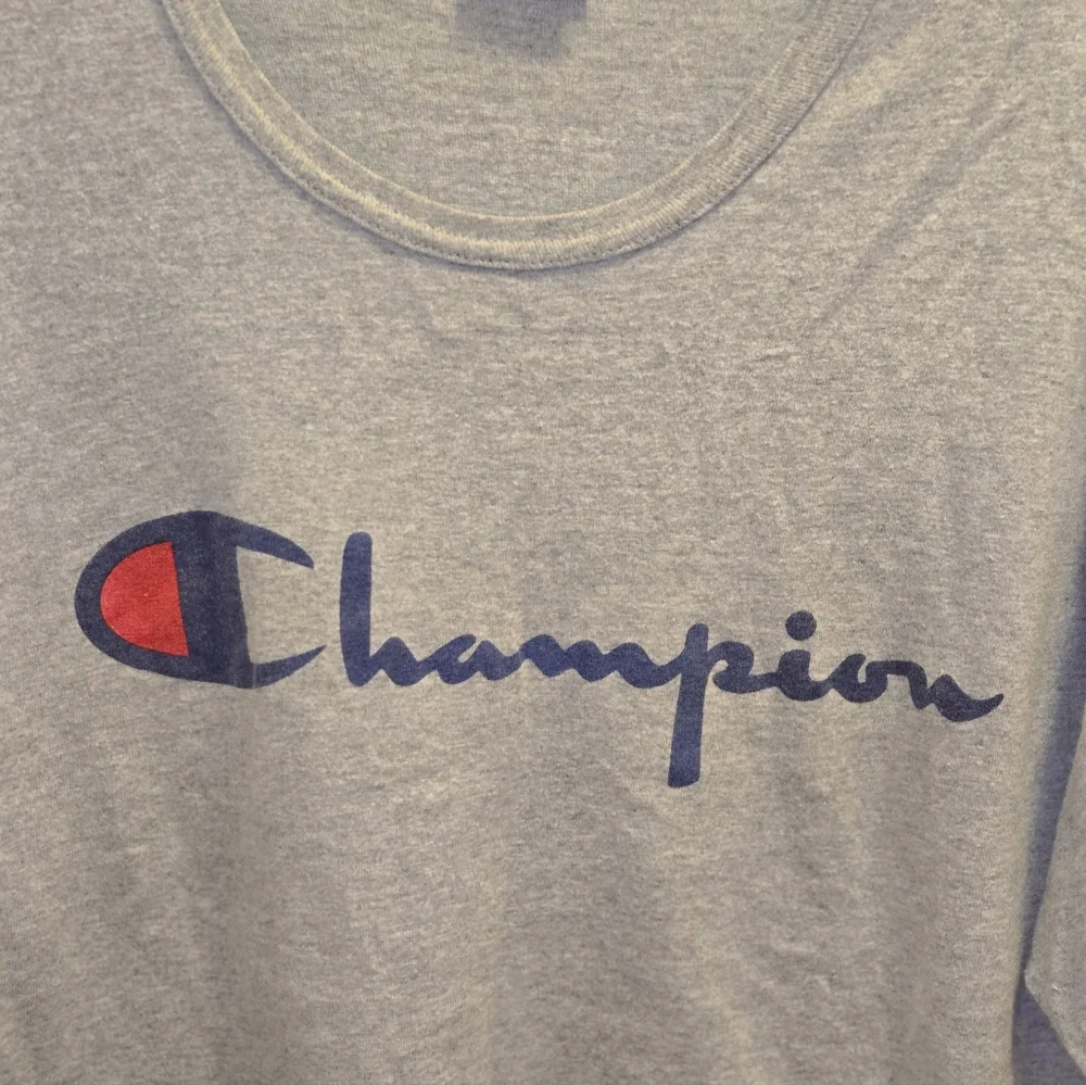 Champion Men's Gray and Light Blue Logo Tees 2XL (Lot Of 4) - Picture 7 of 10